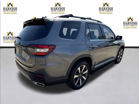 Used 2023 Honda Pilot Elite image 5