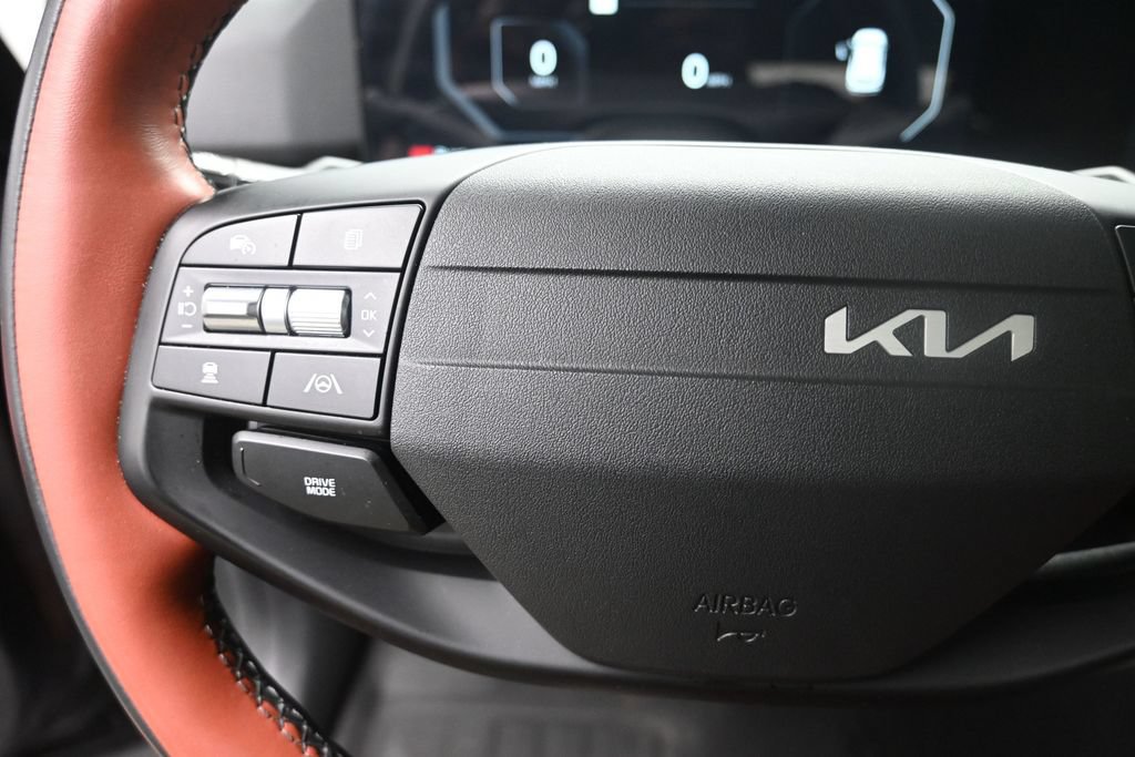 Used 2026 Kia Sportage SX FWD image 15