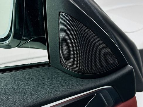 Used 2025 BMW 430i Coupe w/ M Sport Package image 19