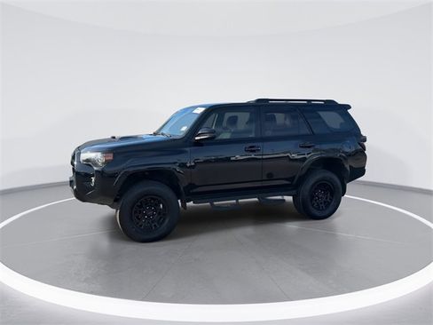 Used 2021 Toyota 4Runner Venture image 6