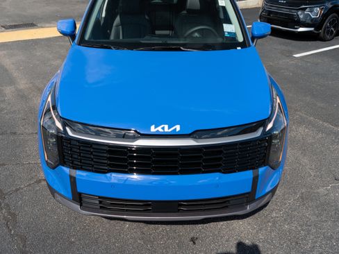 New 2026 Kia Sportage EX image 14