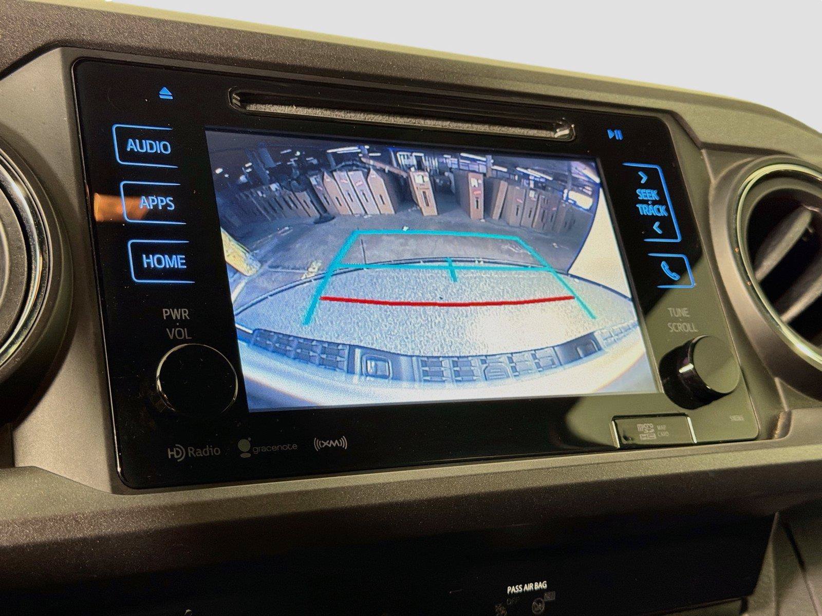 Used 2018 Toyota Tacoma TRD Sport w/ Technology Package RWD image 13