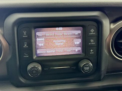 Used 2020 Jeep Wrangler Sport image 14