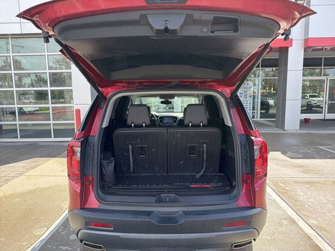 Used 2023 GMC Acadia AT4 w/ Technology Package image 9