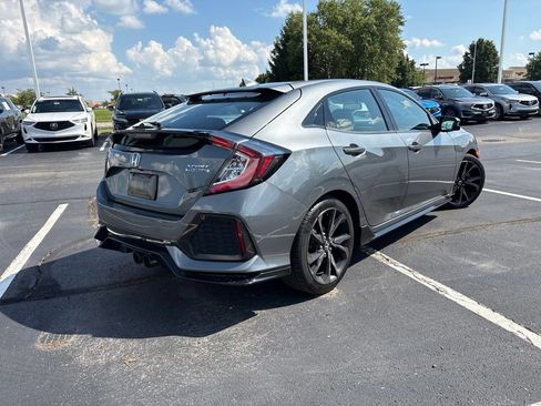 Used 2018 Honda Civic Sport Touring image 6