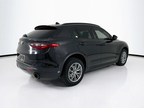 Used 2022 Alfa Romeo Stelvio Sprint AWD/4WD image 9