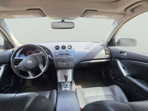 Used 2010 Nissan Altima 2.5 SL w/ SL Pkg FWD image 8