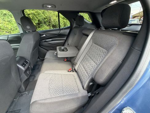 Used 2024 Chevrolet Equinox LT FWD image 18