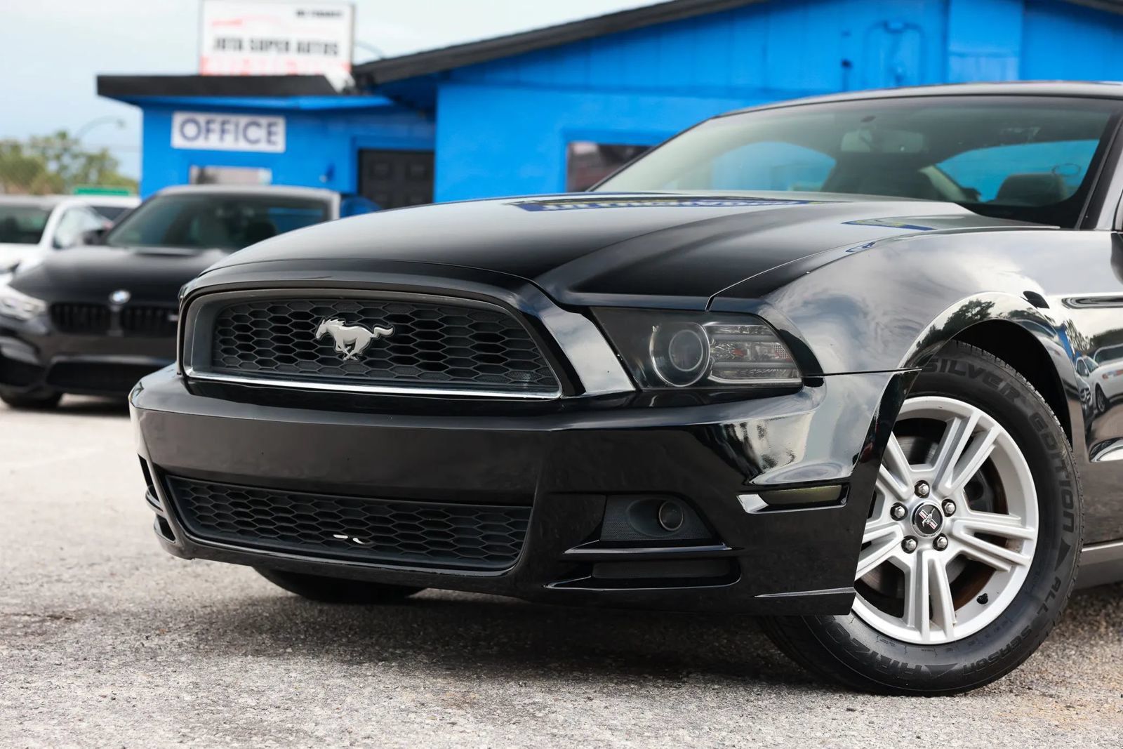 Used 2014 Ford Mustang Coupe w/ Equipment Group 102A RWD image 16