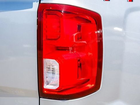 Used 2018 Chevrolet Silverado 1500 LTZ AWD/4WD image 10