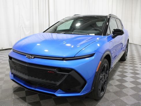 New 2026 Chevrolet Equinox EV RS image 38