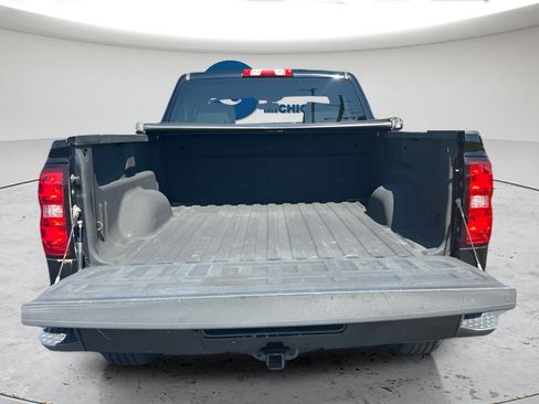 Used 2016 Chevrolet Silverado 1500 Custom w/ Custom Convenience Package AWD/4WD image 10