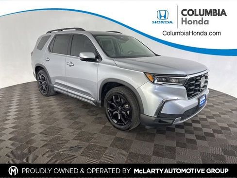 Certified 2025 Honda Pilot Elite image 1