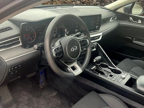 Used 2021 Kia K5 LXS image 11