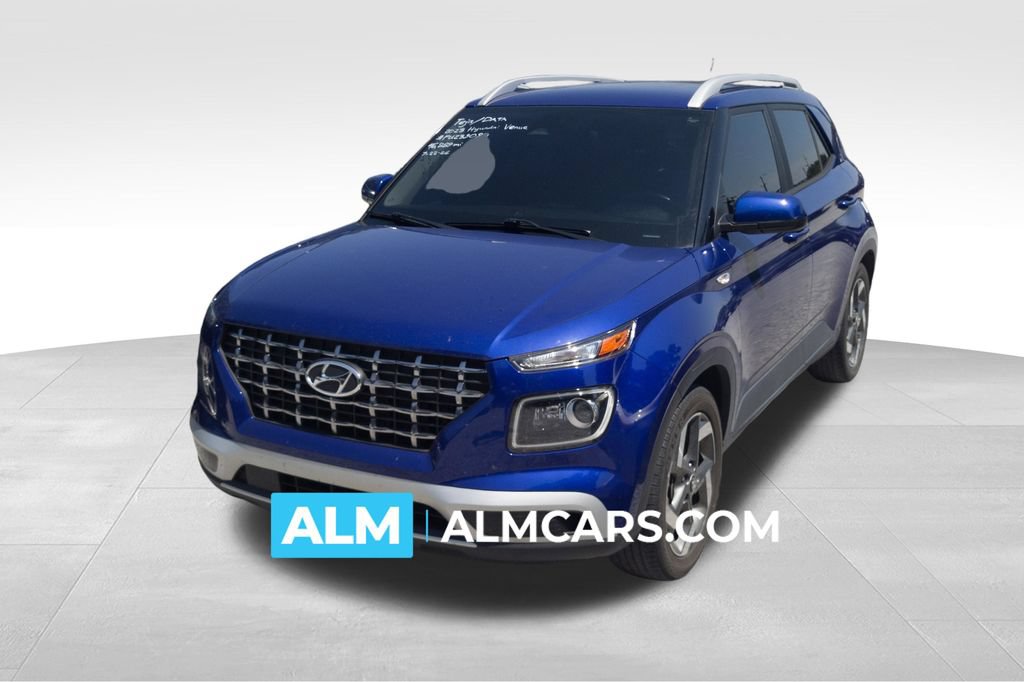 Used 2023 Hyundai Venue Limited FWD image 1