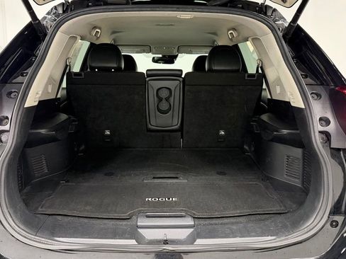 Used 2020 Nissan Rogue SL image 26