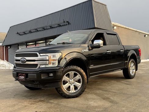 Used 2018 Ford F150 Platinum w/ FX4 Off-Road Package image 20