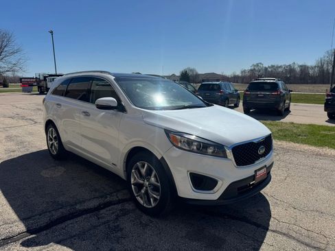 Used 2016 Kia Sorento SX AWD/4WD image 7