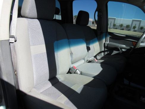 Used 2006 Dodge Ram 2500 Truck SLT w/ Trailer Tow Group image 2