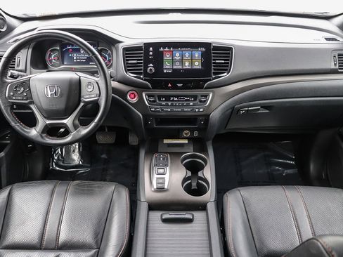 Certified 2022 Honda Pilot TrailSport image 13