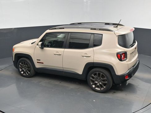 Used 2016 Jeep Renegade 75th Anniversary image 36