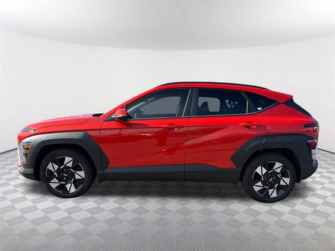 Used 2025 Hyundai Kona SEL image 8
