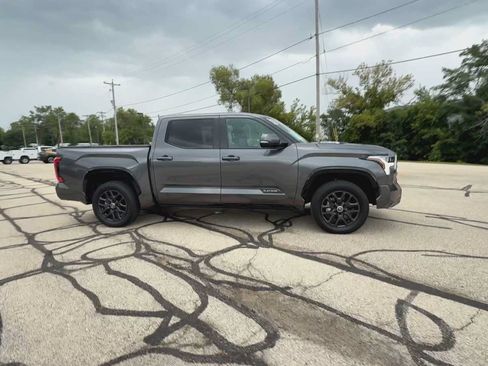 Used 2024 Toyota Tundra Platinum AWD/4WD image 9