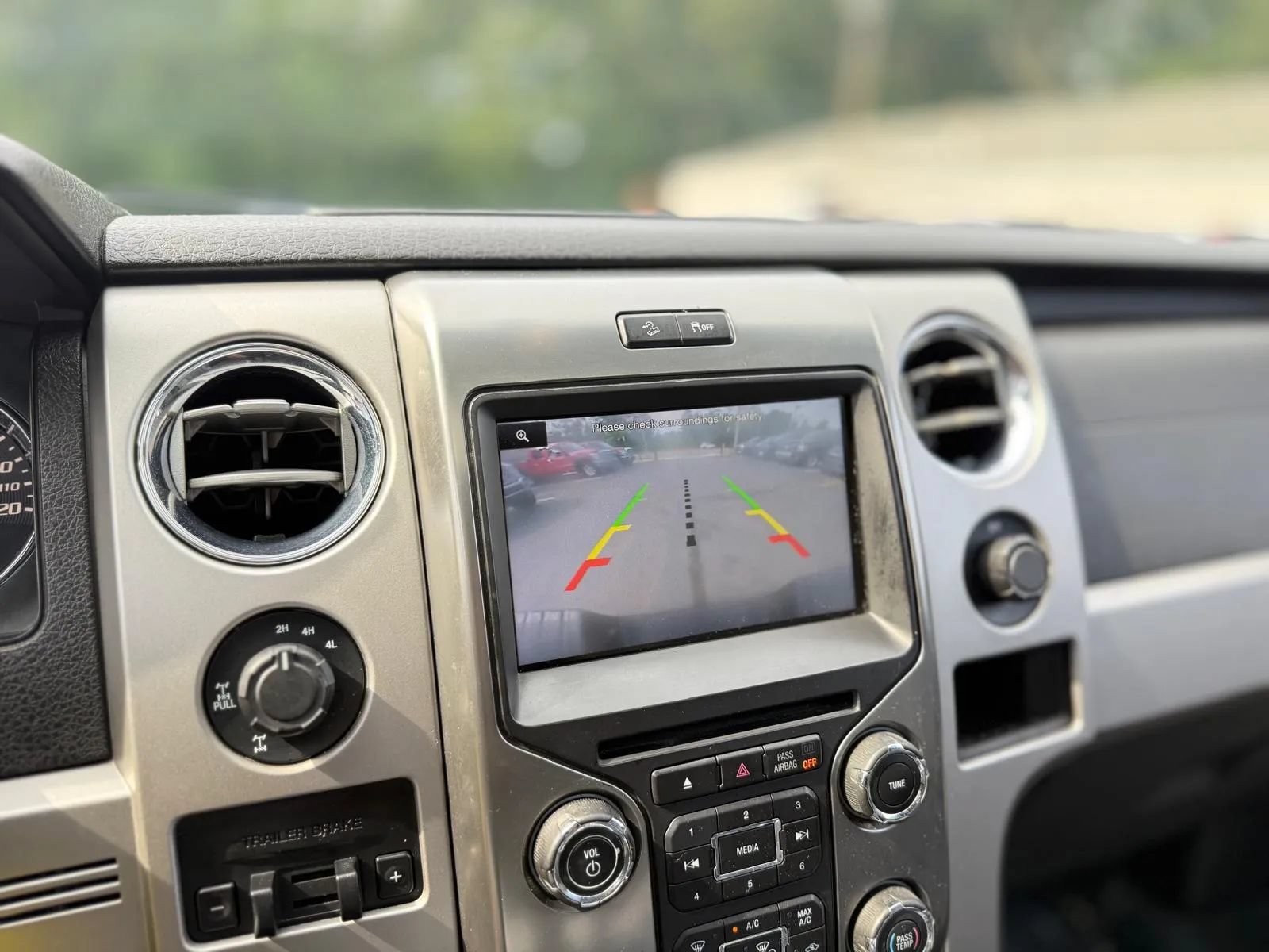 Used 2013 Ford F150 FX4 w/ Luxury Equipment Group AWD/4WD image 19