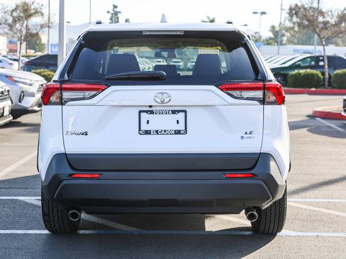 Certified 2025 Toyota RAV4 LE image 22