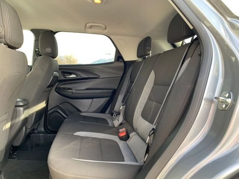 Used 2025 Chevrolet TrailBlazer LT image 23