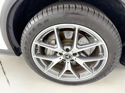 Used 2020 Mercedes-Benz GLC 300 image 31