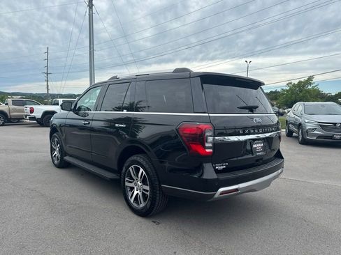 Used 2024 Ford Expedition Limited AWD/4WD image 5