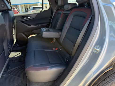 Used 2025 Chevrolet Equinox RS w/ Convenience Package III AWD/4WD image 32