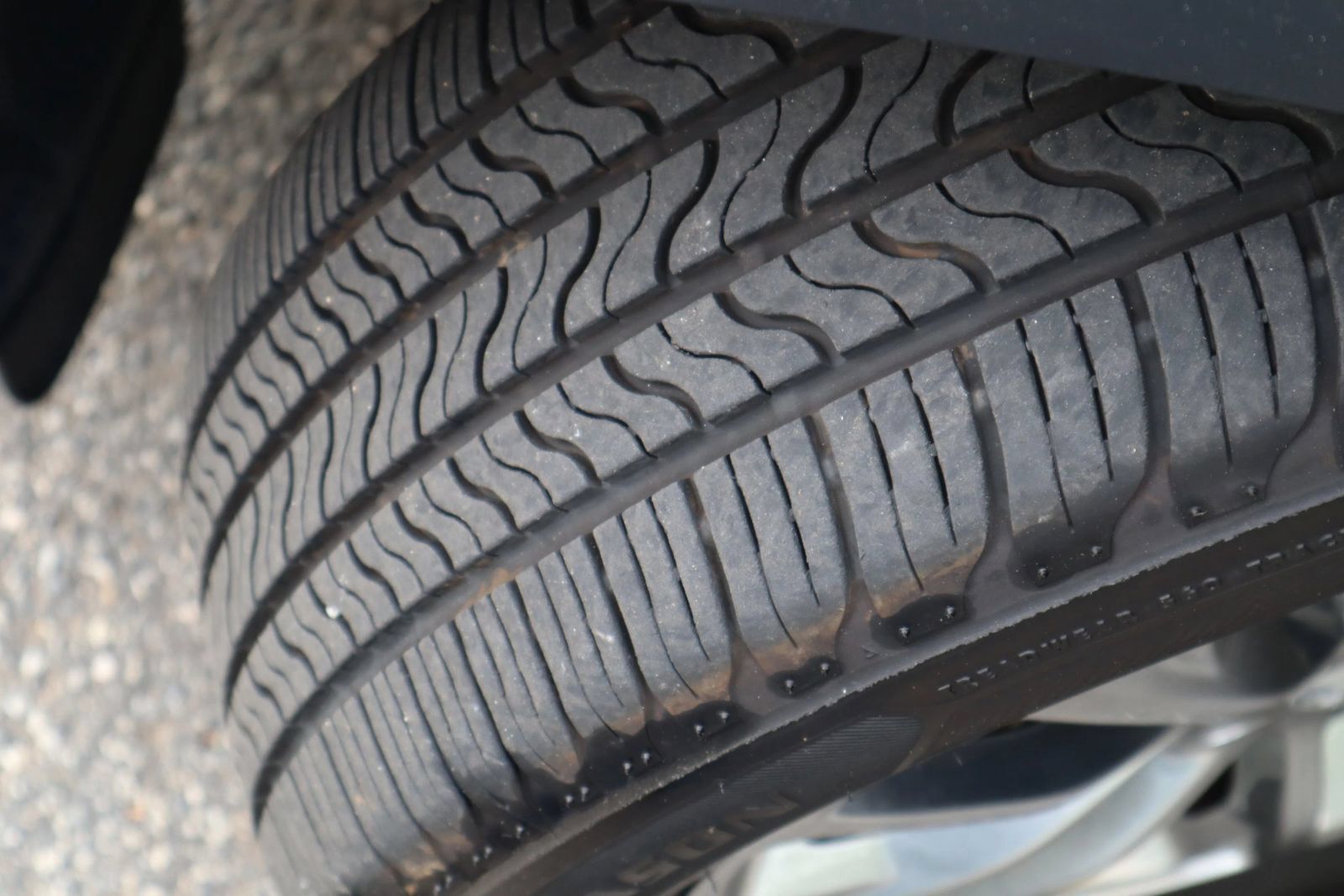 Used 2021 Jeep Cherokee Latitude Lux w/ Sun & Sound Group FWD image 40