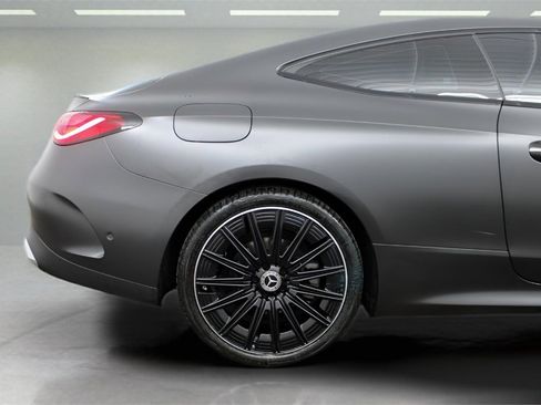 Used 2024 Mercedes-Benz CLE 300 4MATIC Coupe image 38