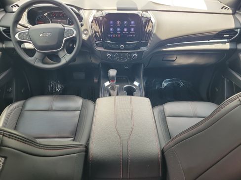Used 2023 Chevrolet Traverse RS FWD image 5