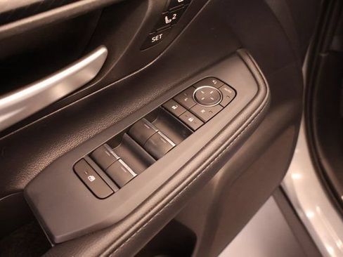 Used 2025 Toyota Grand Highlander AWD Hybrid image 10