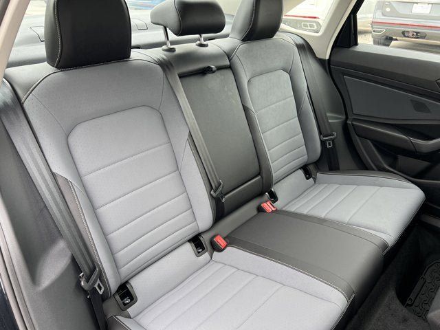 New 2025 Volkswagen Jetta SE FWD image 37