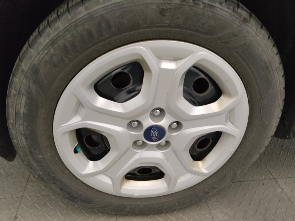 Used 2018 Ford Escape S FWD image 31
