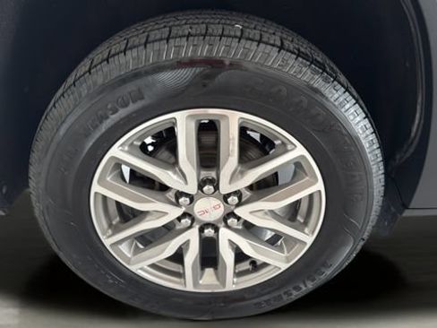 Used 2019 GMC Acadia SLE w/ Driver Alert Package I FWD image 22