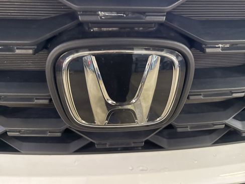 Used 2023 Honda Passport EX-L image 11