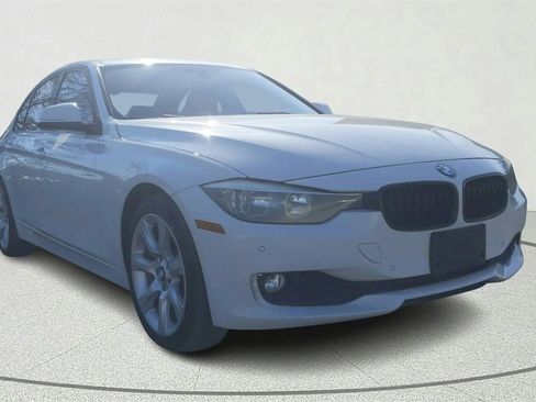 Used 2015 BMW 320i Sedan image 1