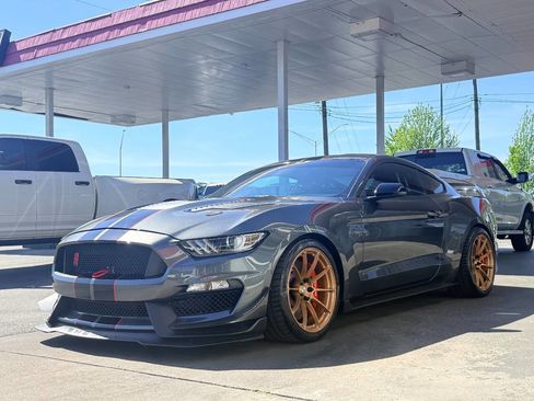 Used 2019 Ford Mustang Shelby GT350R w/ GT350R Equipment Group 920A image 16