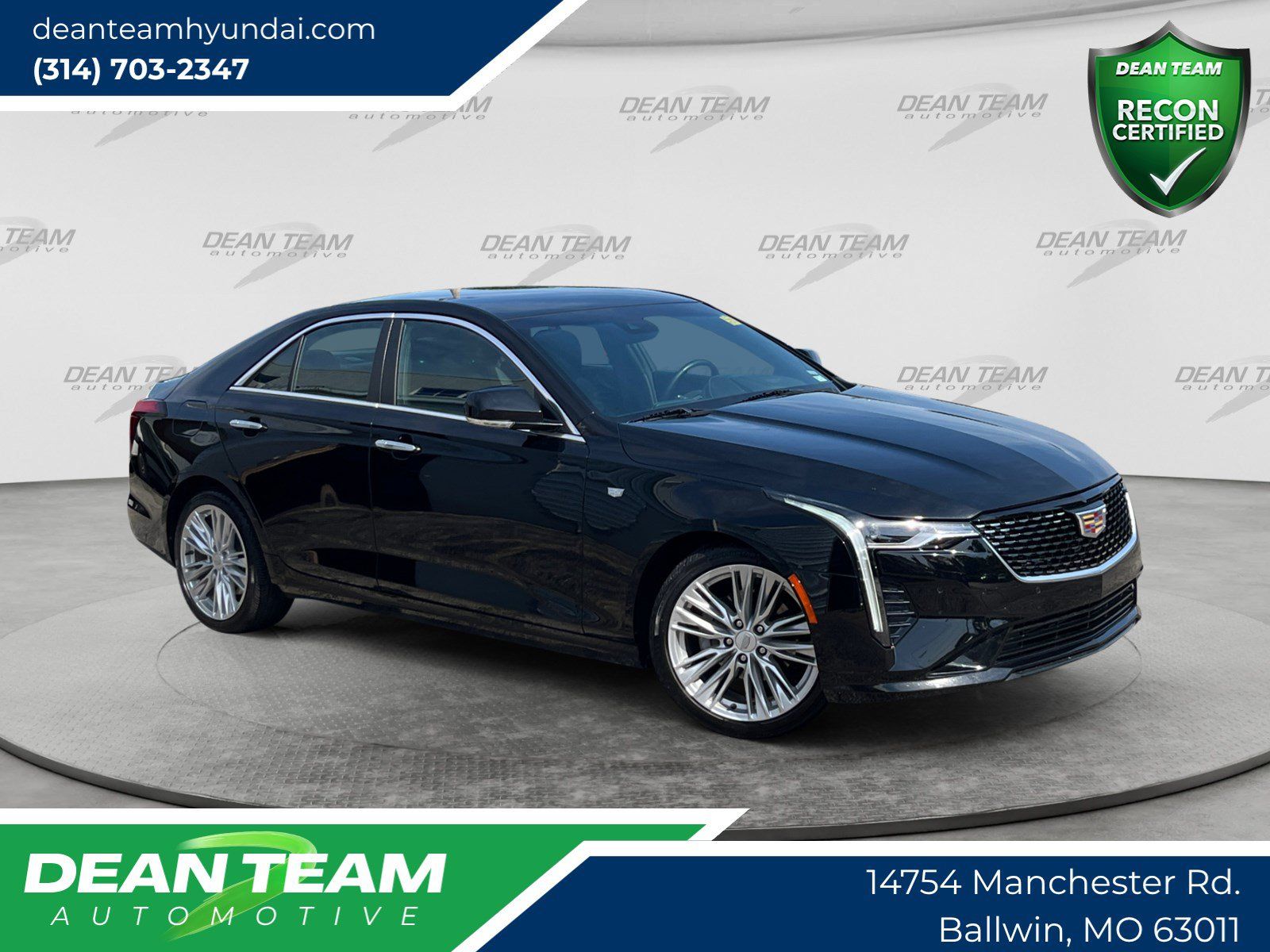Used 2026 Cadillac CT4 Premium Luxury RWD image 1