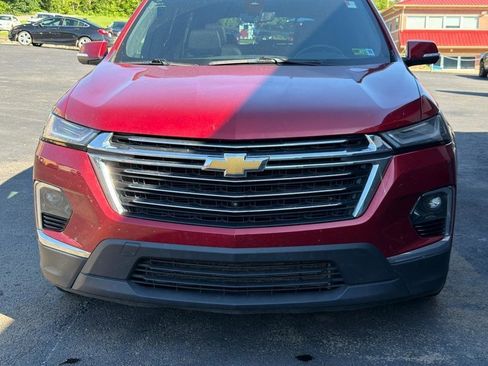 Used 2023 Chevrolet Traverse LT w/ LT Premium Package AWD/4WD image 8