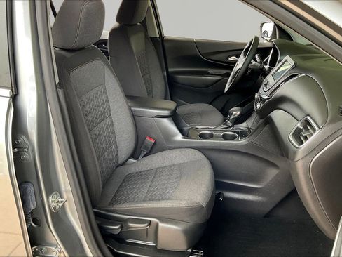 Used 2024 Chevrolet Equinox LT image 28