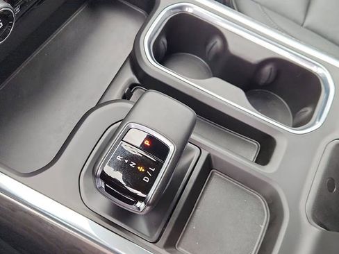 Certified 2024 Chevrolet Silverado 1500 LTZ AWD/4WD image 16