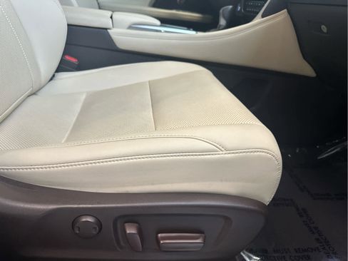 Used 2020 Lexus RX 350 w/ Premium Package image 8