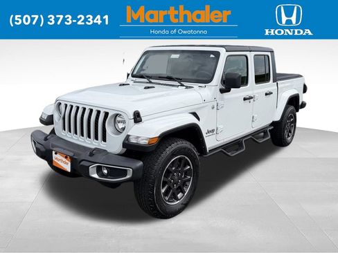 Used 2023 Jeep Gladiator Overland AWD/4WD image 1