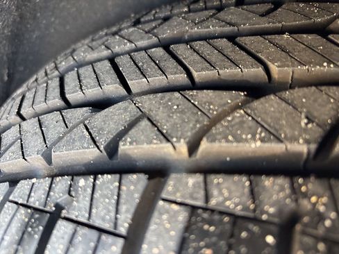 Used 2022 Buick Envision Essence w/ Safety Package image 6